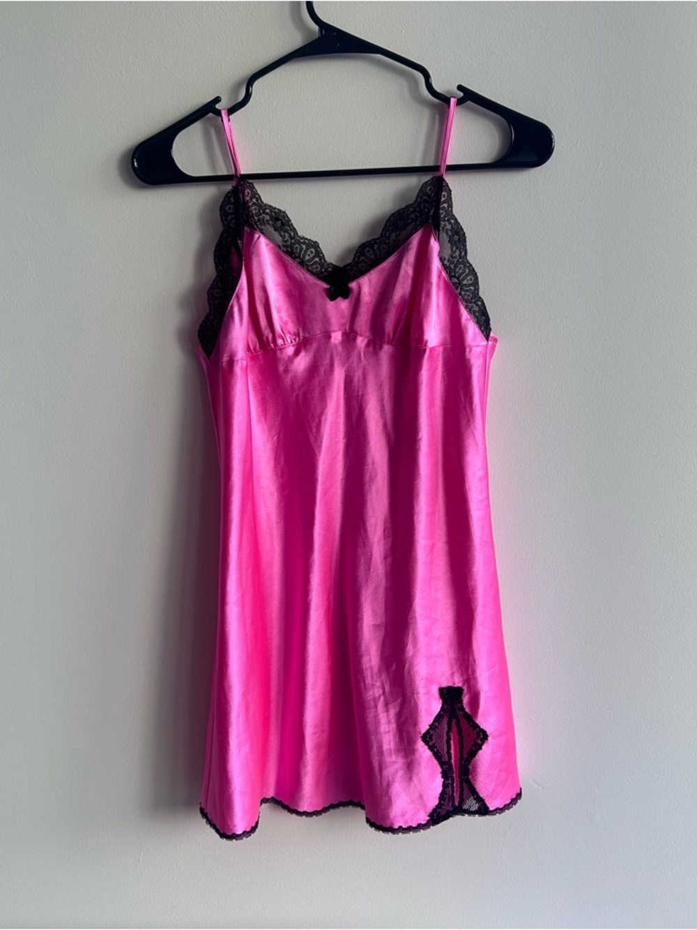 Y2K Betsey Johnson Mini Hot Pink Satin Slip Dress - Picture 2 of 5